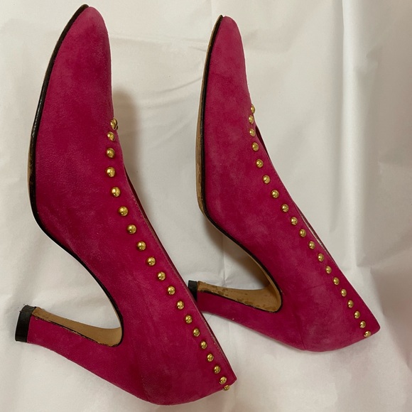 *vintage* Escada Fuschia Pumps with Gold Studs - Picture 13 of 15